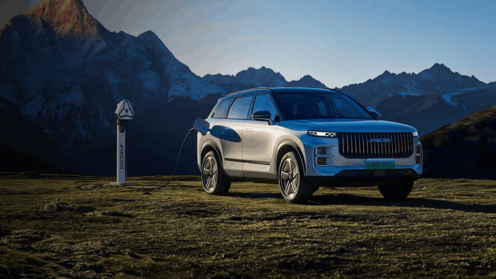 omoda-jaecoo-j7phev-banner-image-1